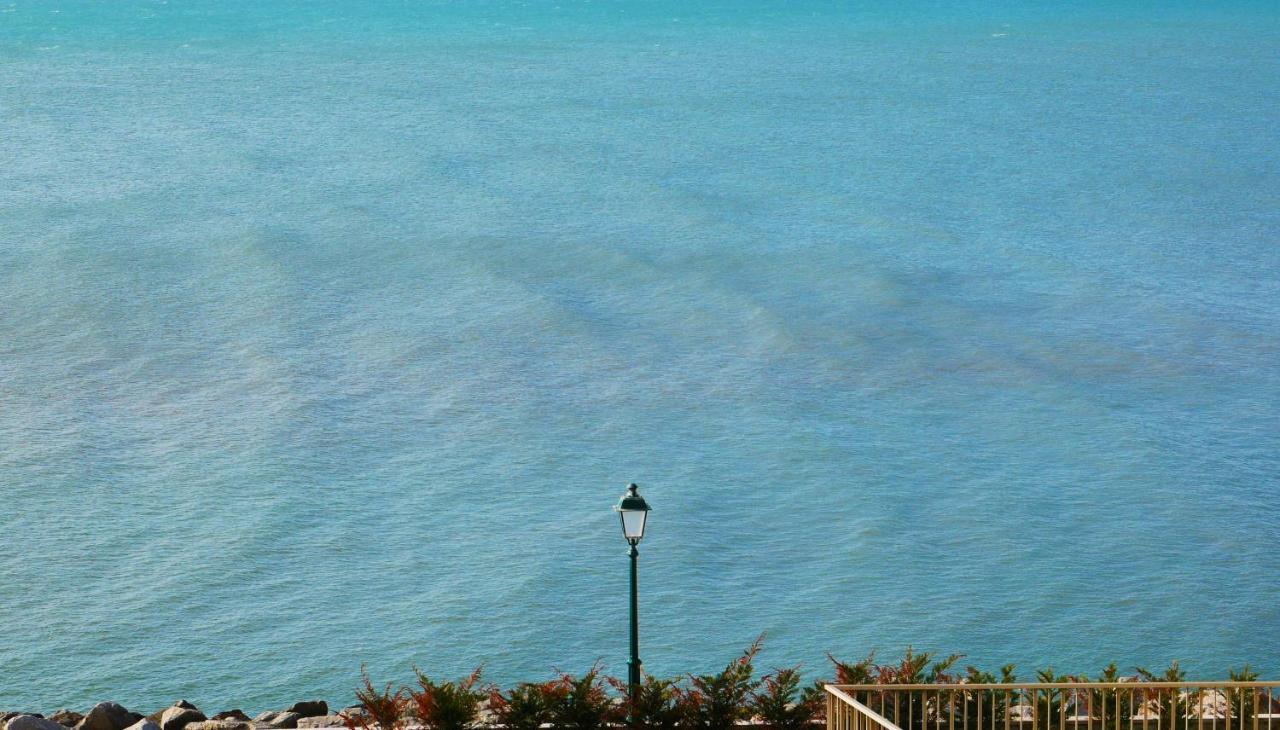 Hotel Antares Γκράντο Εξωτερικό φωτογραφία